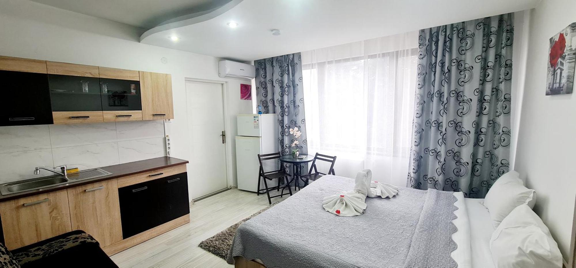 Pensiunea Red Rose Apartments Temešvár Exteriér fotografie